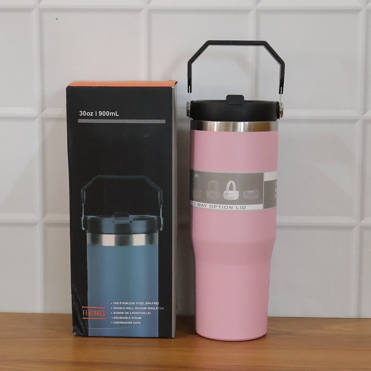 Insulated stainless steel tumbler for hot and cold beverages