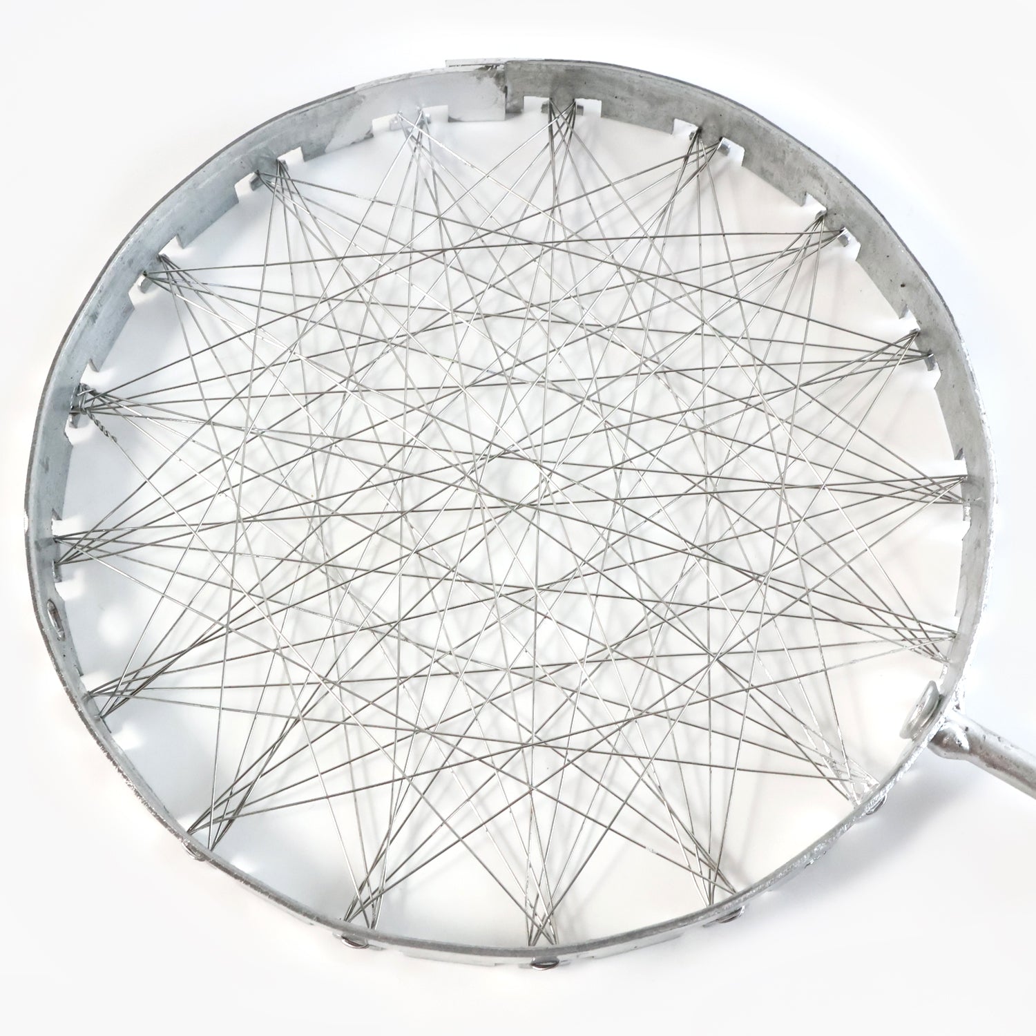 Durable stainless steel wire skimmer for kitchen use