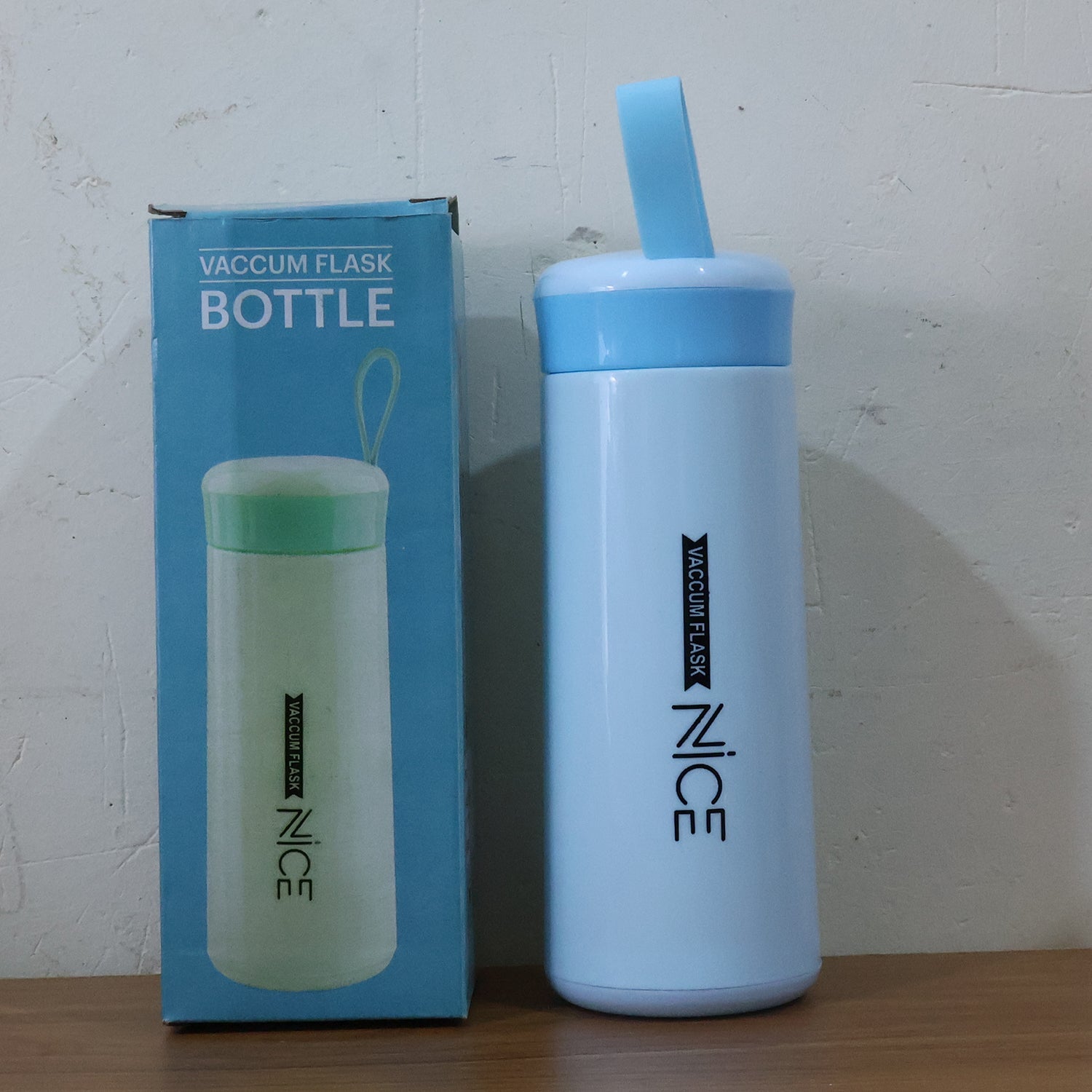 Hydrozilla kids water bottle featuring natural bamboo lid accessory