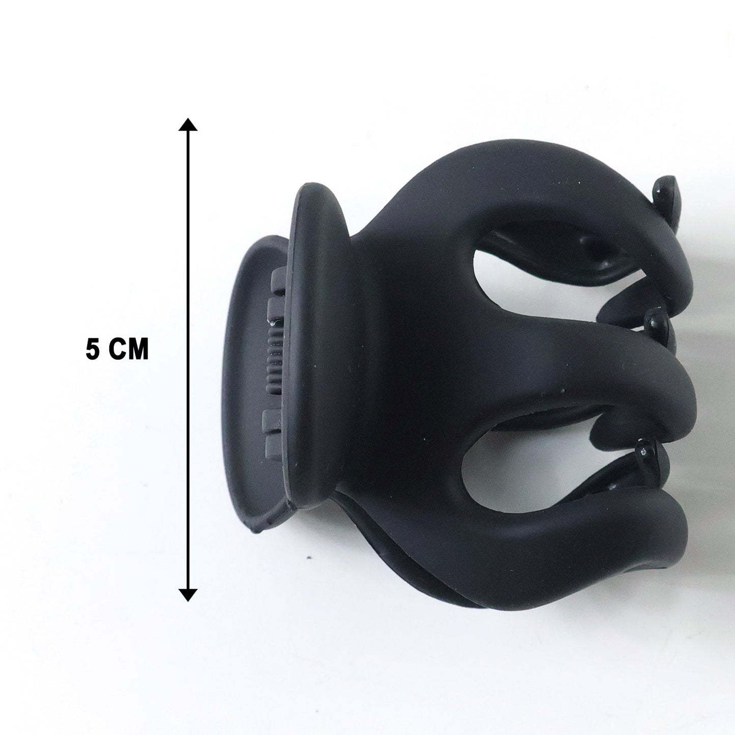 Large durable matte hair claw clip design