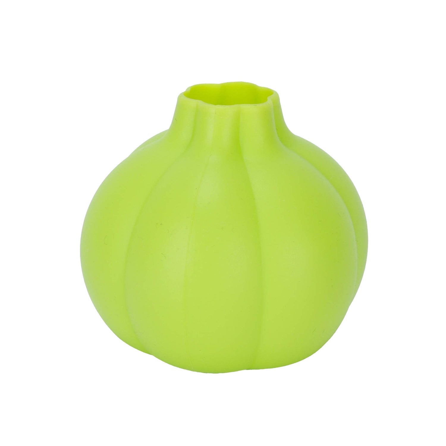 Quickslice silicone peeler demonstrating easy garlic and ginger skin removal.