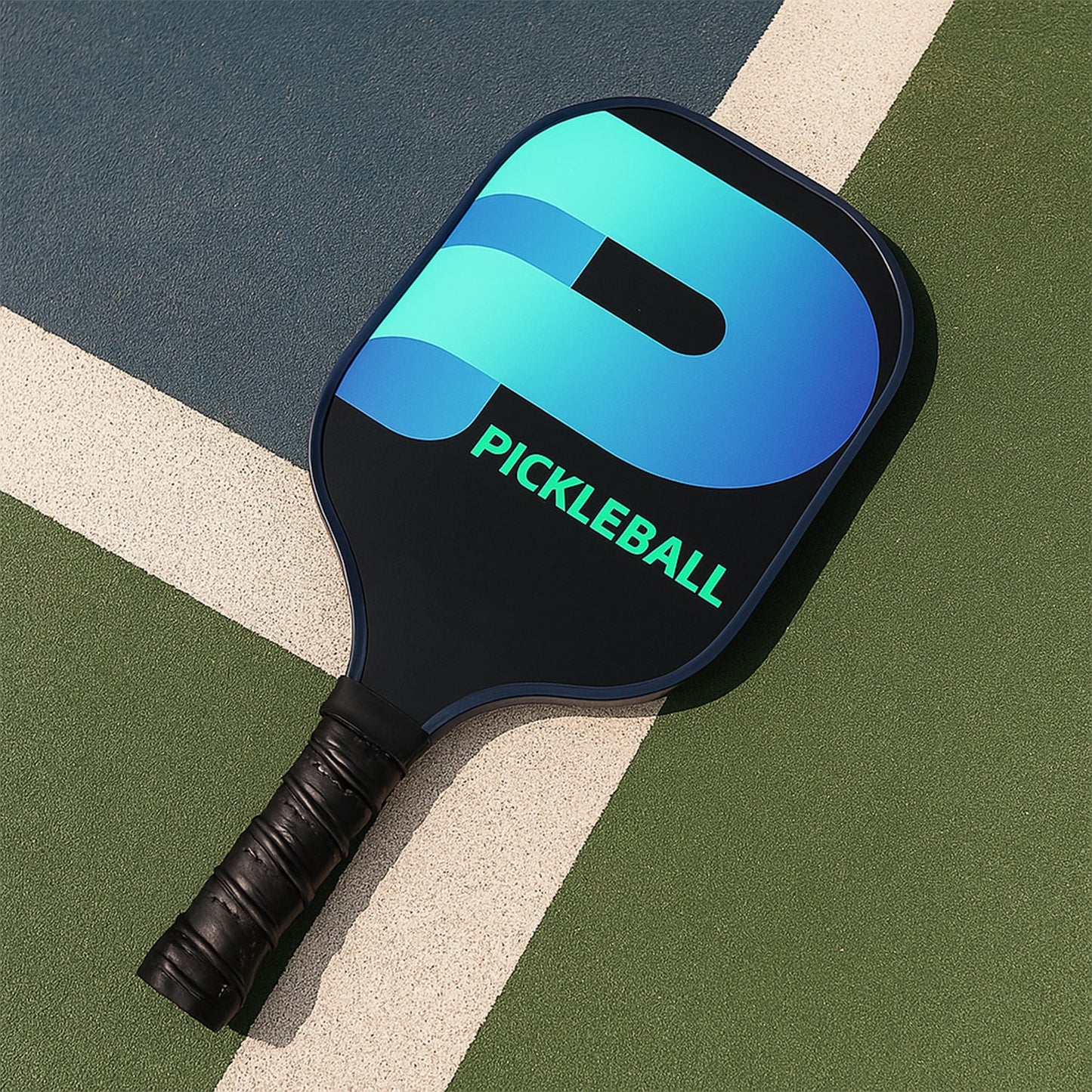 Lightweight fiberglass pickleball paddle designed for indoor and outdoor play