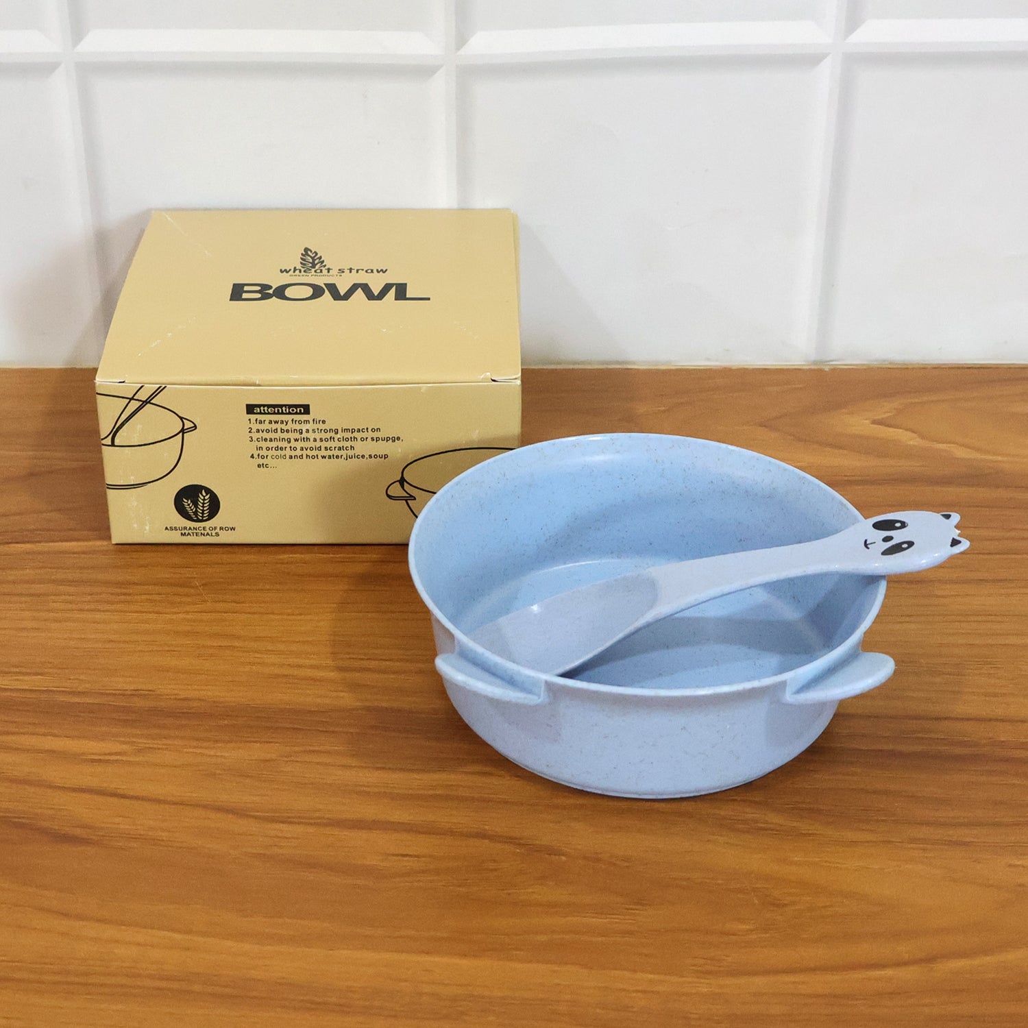 Lightweight kids meal bowl set crafted from eco-friendly wheat straw