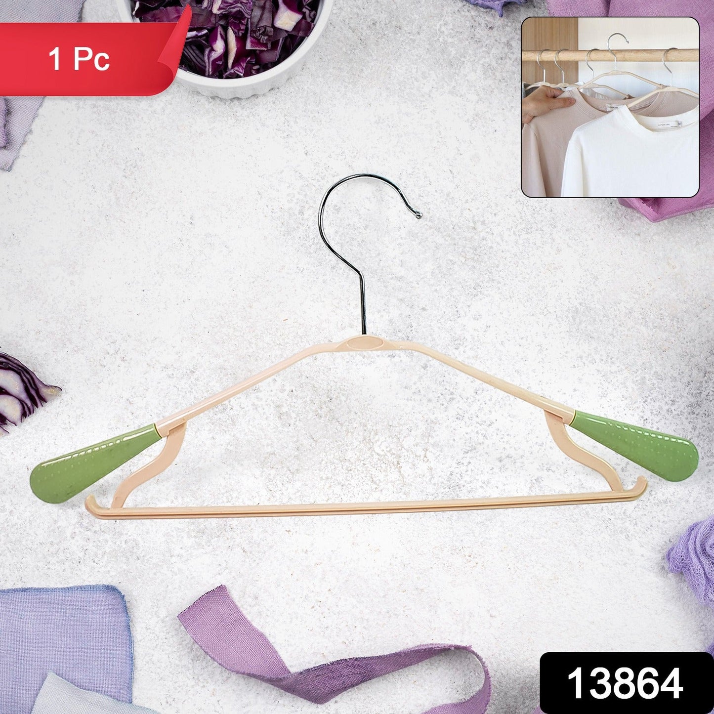Close-up of the robust zinc-plated steel hook on the garment hanger.