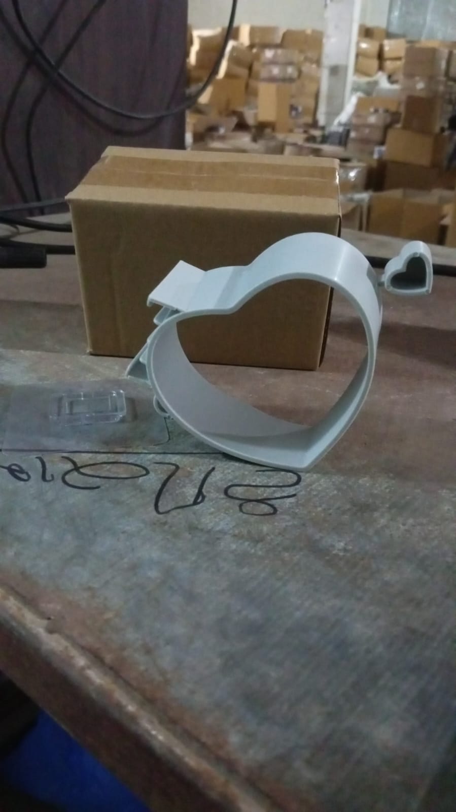 Detailed side profile of the durable ABS plastic hair dryer holder.