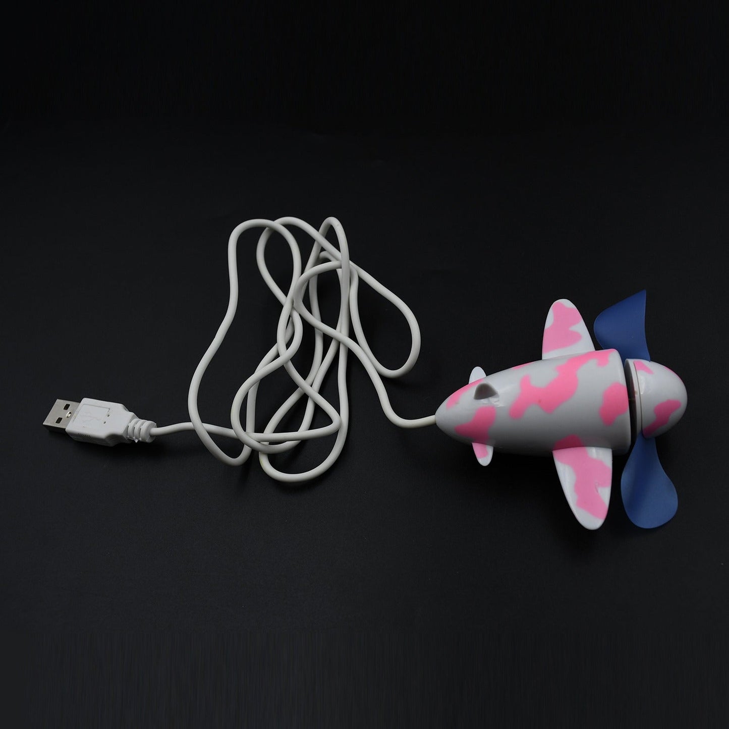The innovative plane-shaped fan providing cooling for computers and laptops.