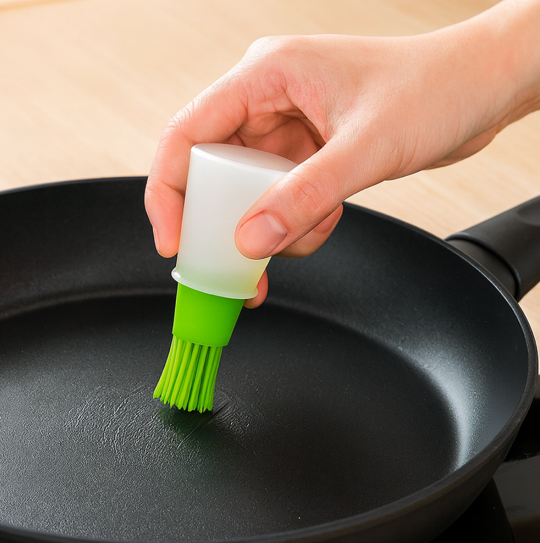 Diagram showing how to use the silicone oil dispenser bottle effectively.