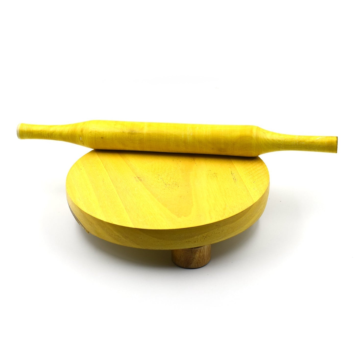 Durable dough rolling board, perfect for making chapatis, parathas, and other flatbreads.