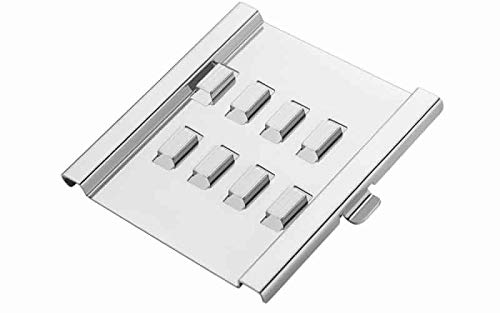 Durable stainless steel blades for the multi-functional kitchen chopper.