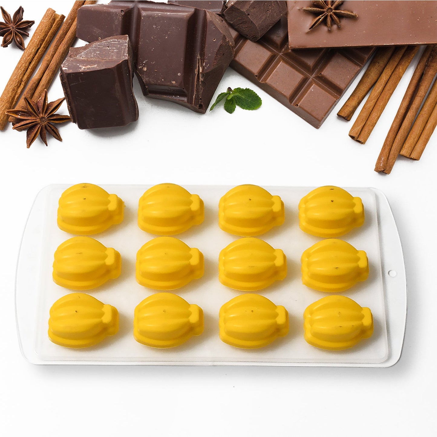 Refreshing drinks with fruit-shaped ice cubes, alongside the multi-shape silicone mold.