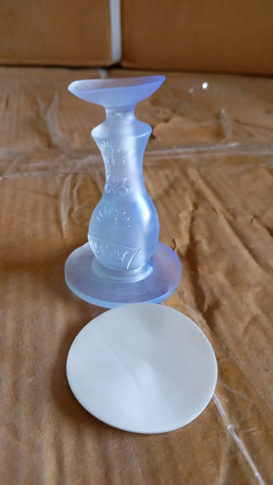 Rubber washer door stopper with key dimensions shown for size reference.