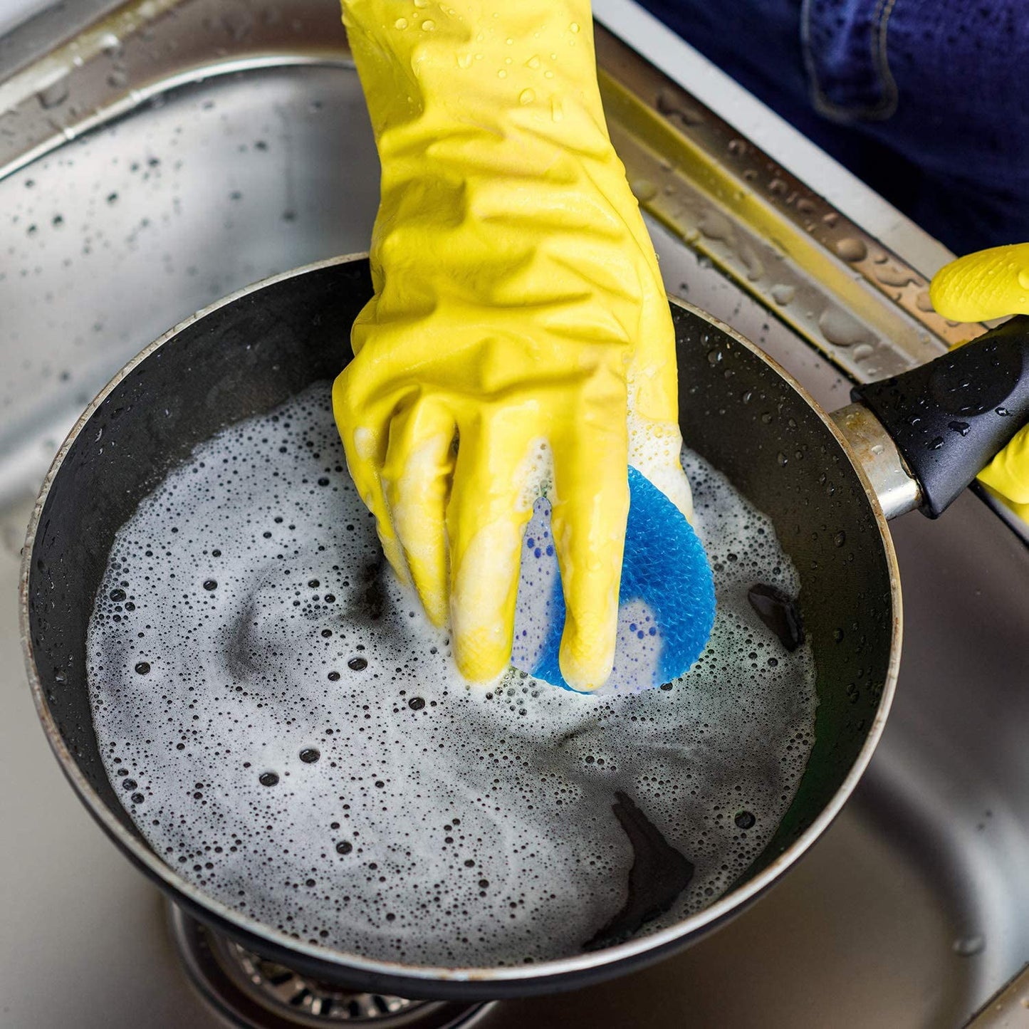 Versatile nylon scrubbers, round shape, pack of 12 for effective household cleaning.