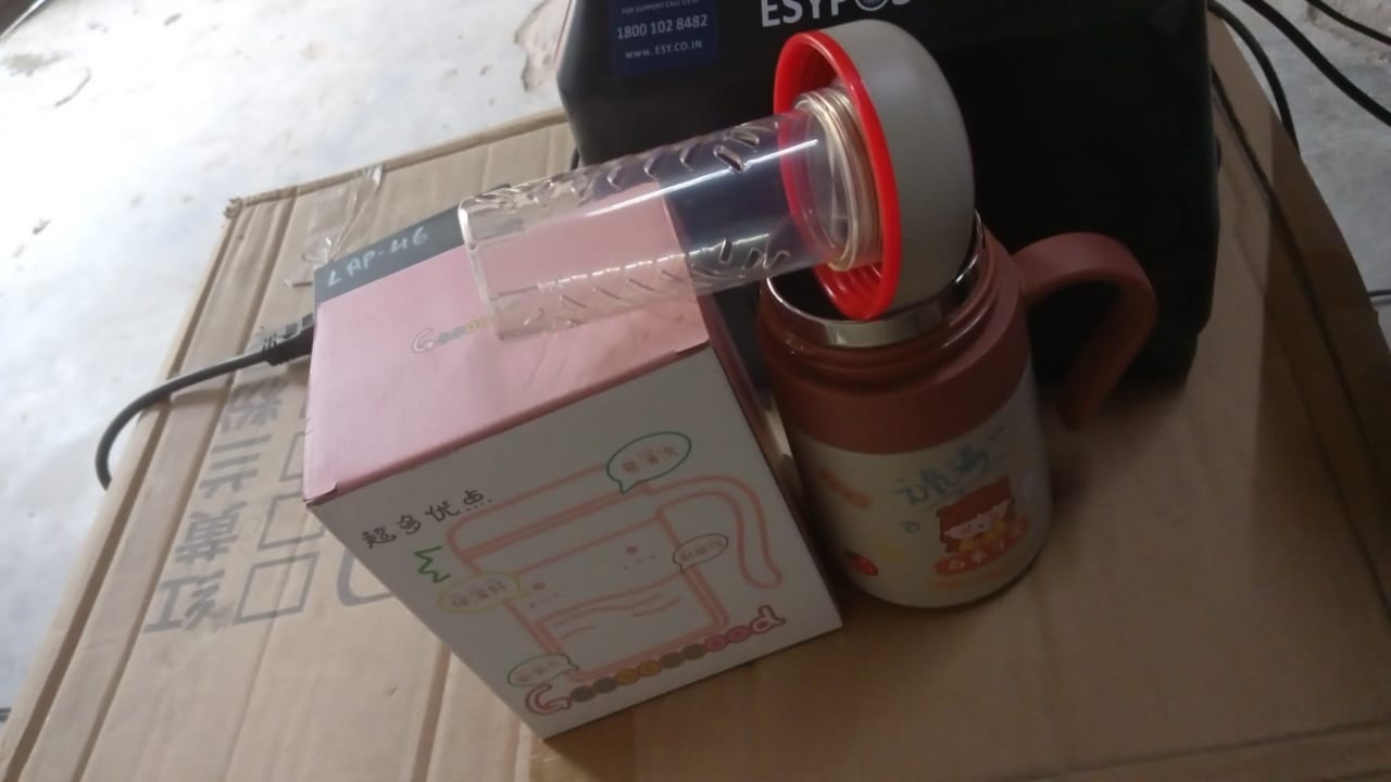 Own Hydrate insulated mug keeping drinks cold during an outdoor picnic