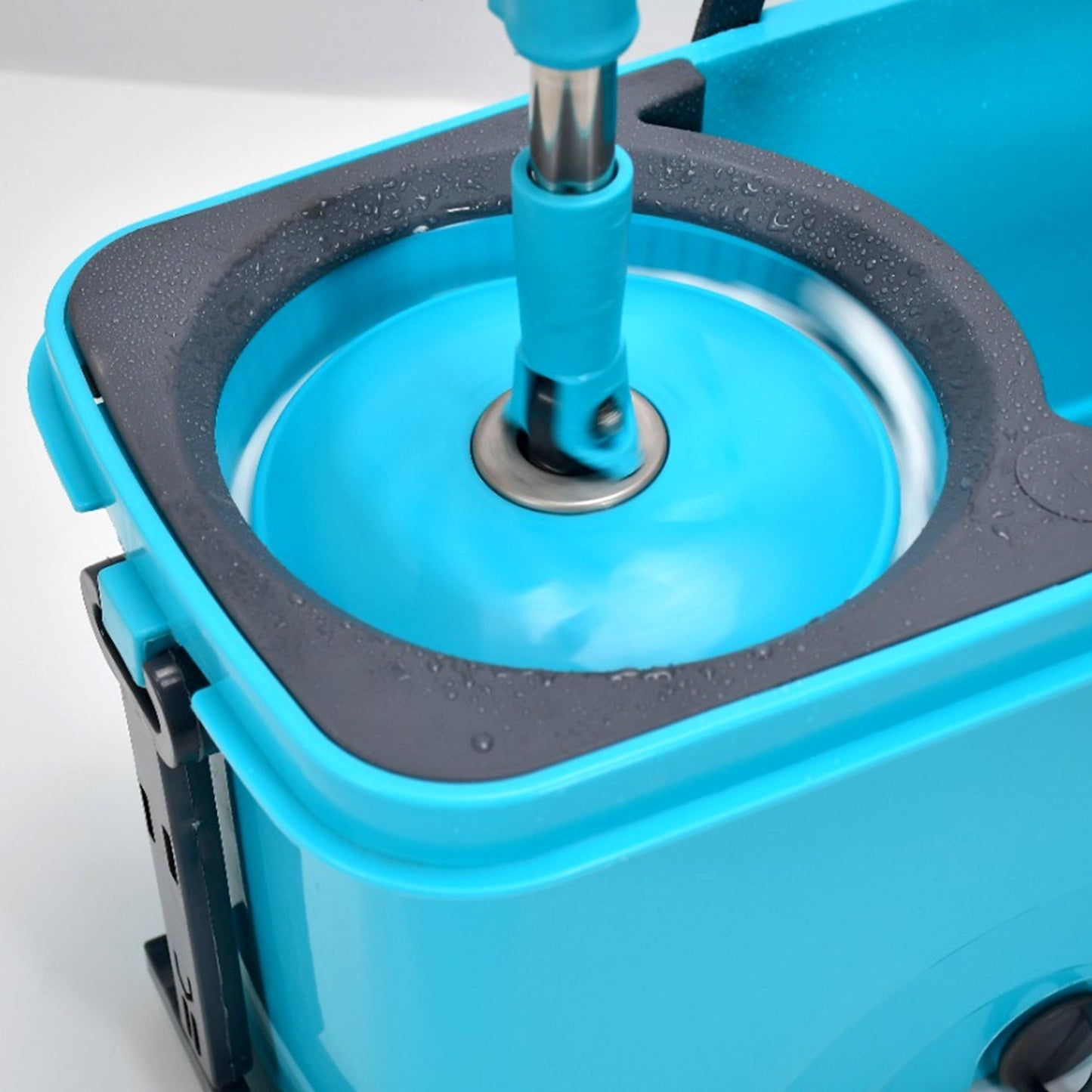 Quick spin mop for spotless floors, ideal for Indian households.
