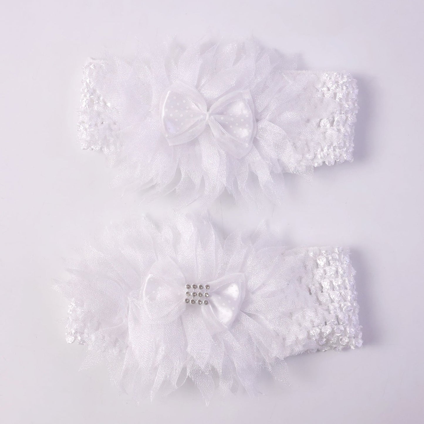 Soft fabric hairstyle accessory for babies