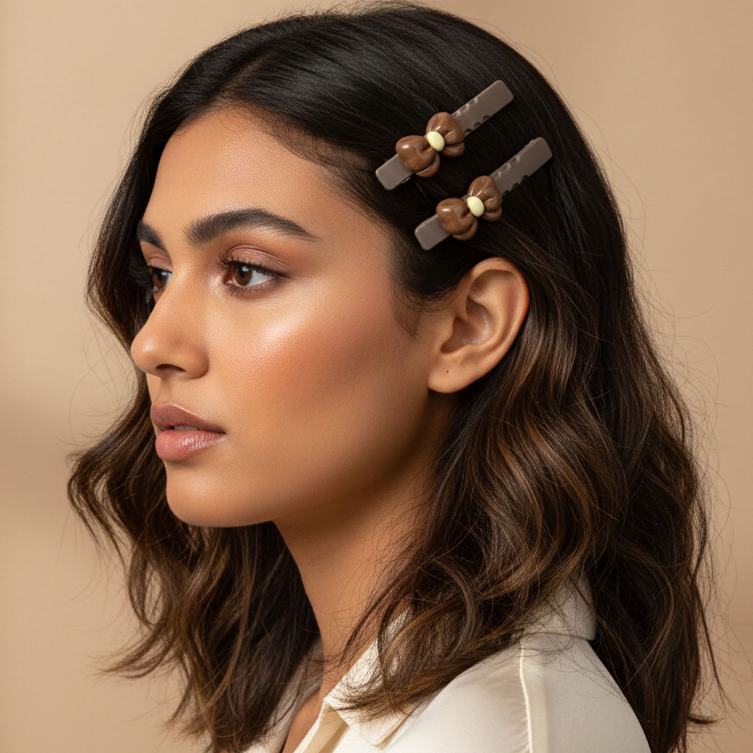 Decorative bow pattern hair pins for casual and office styling