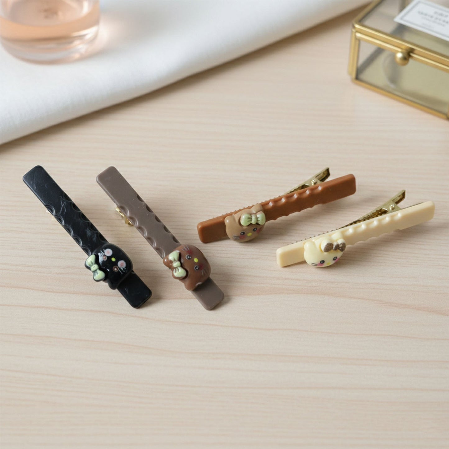 Neutral image of hair clips without specific design focus