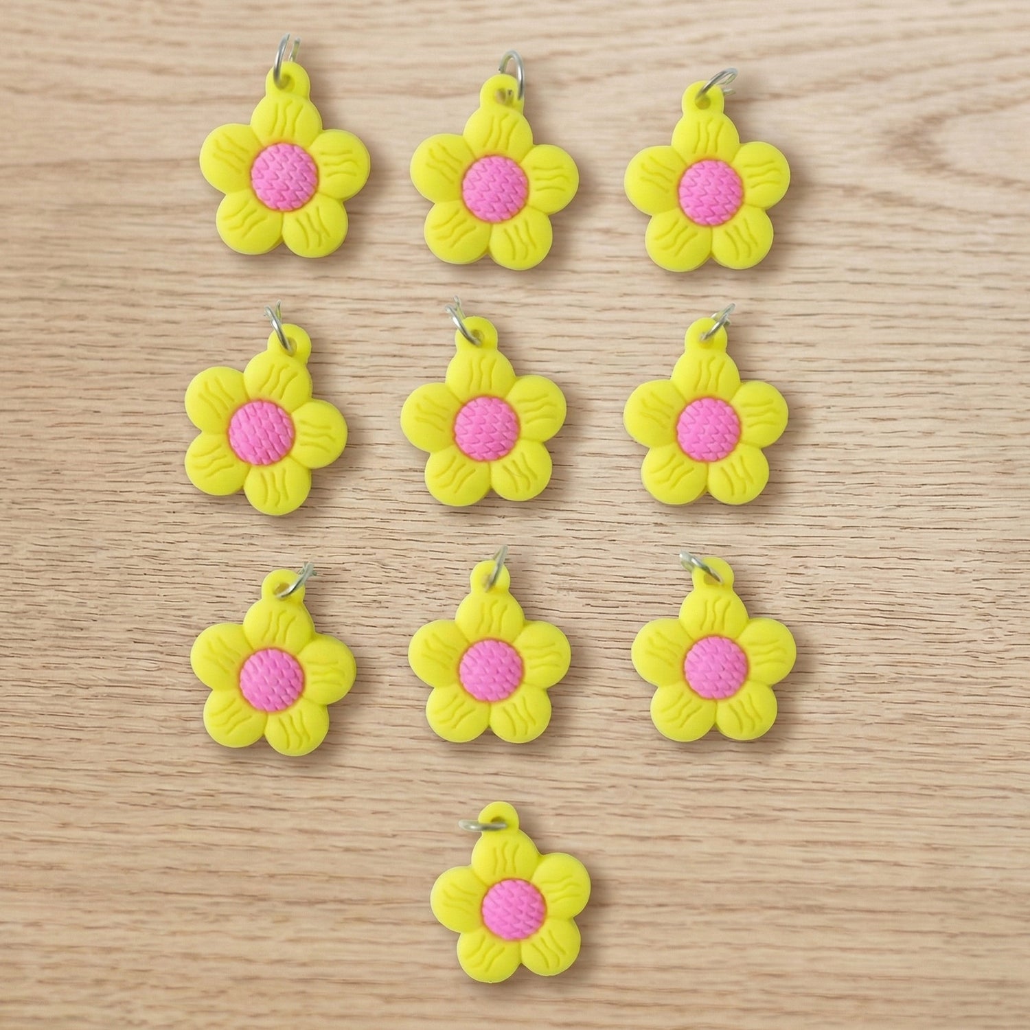 Cheerful floral keyring accessory for bags and keys