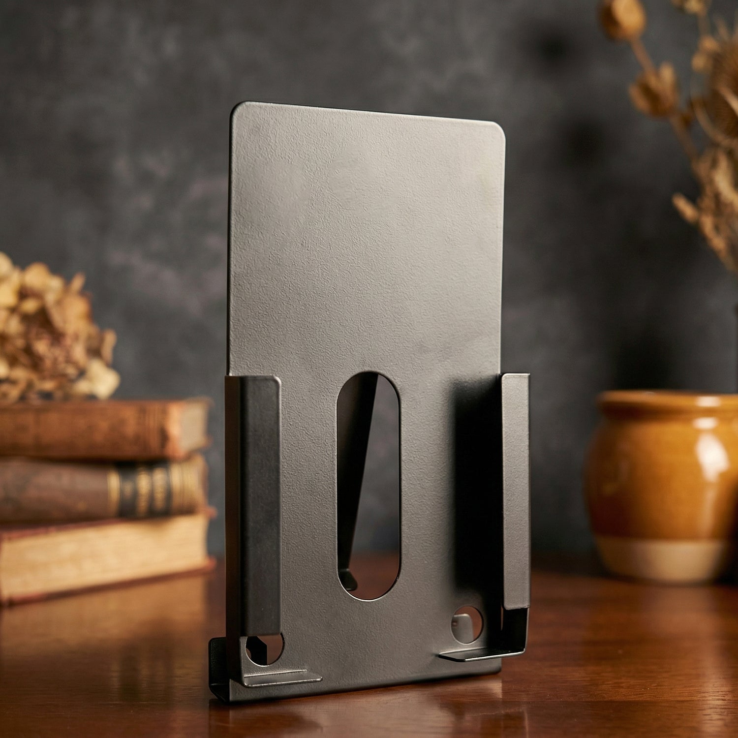 Durable metal phone stand for vehicle dashboard