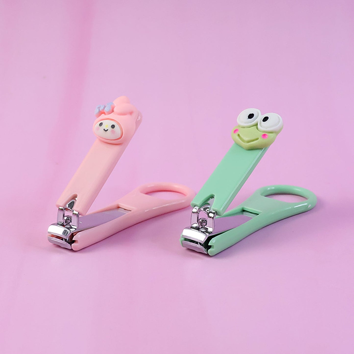 Baby nail clipper with cute random cartoon animal handle design