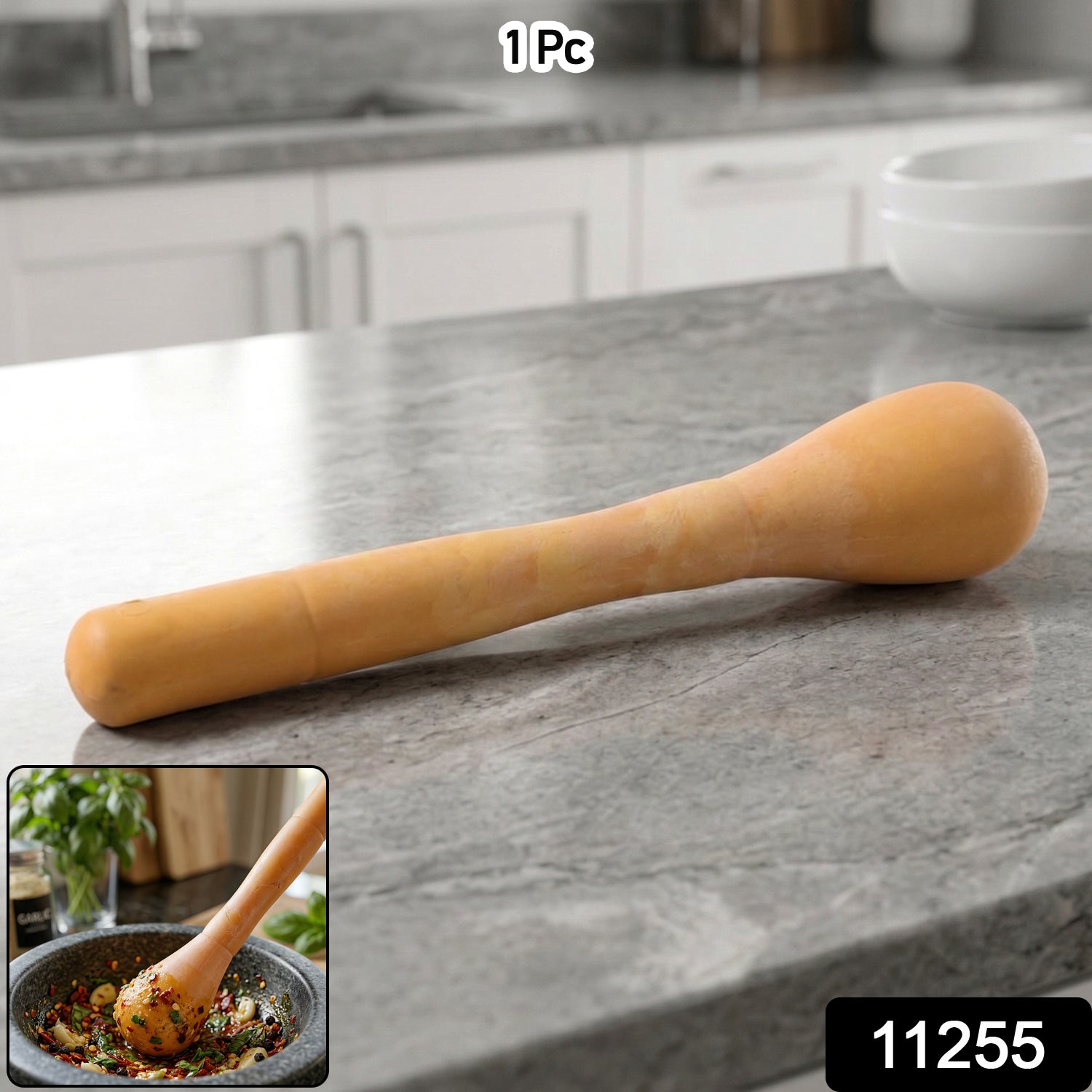 Handheld wooden masher for crushing herbs and spices