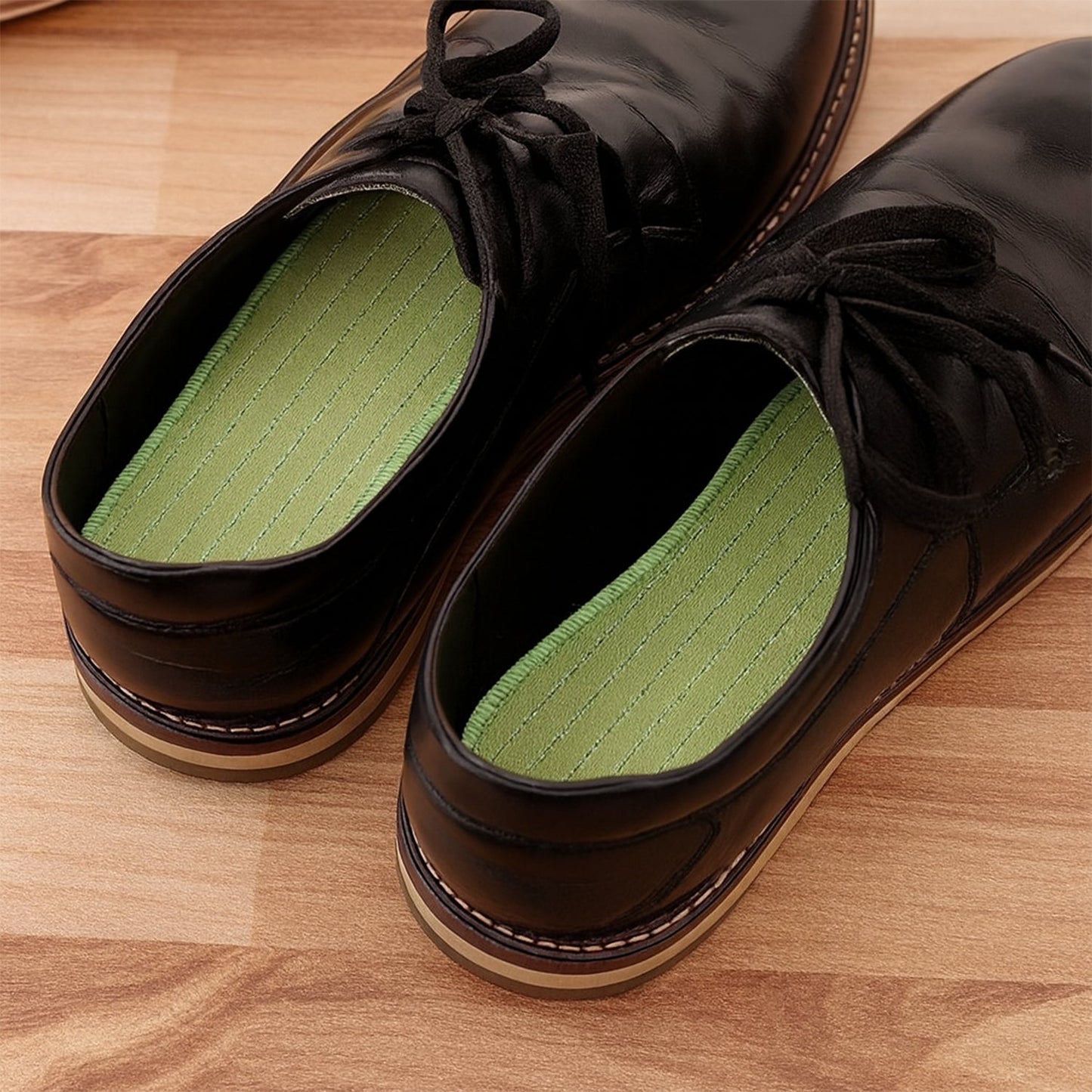 Soft cushioned insoles for shoes in Size 36 with breathable fabric