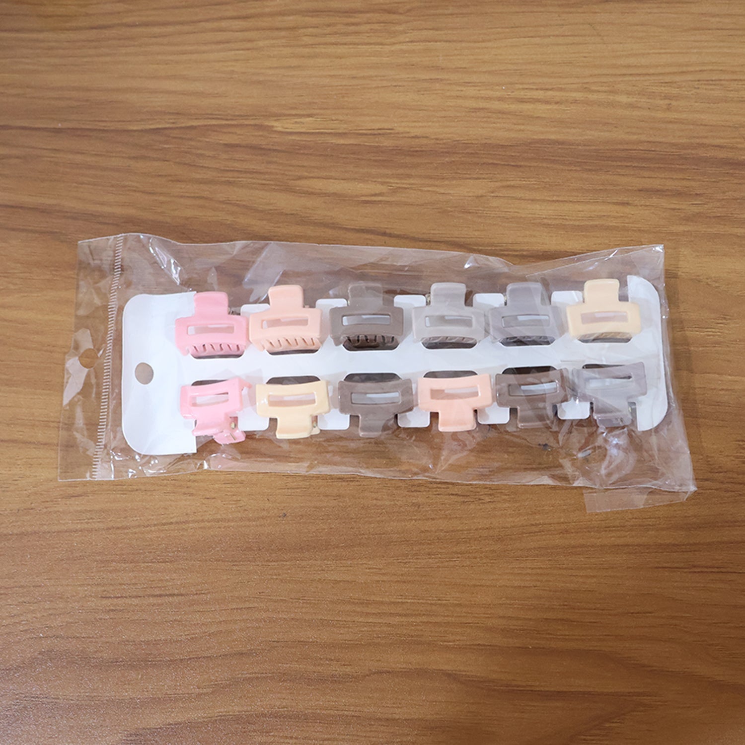 12-piece mini hair claw clips set to keep hair tidy and stylish
