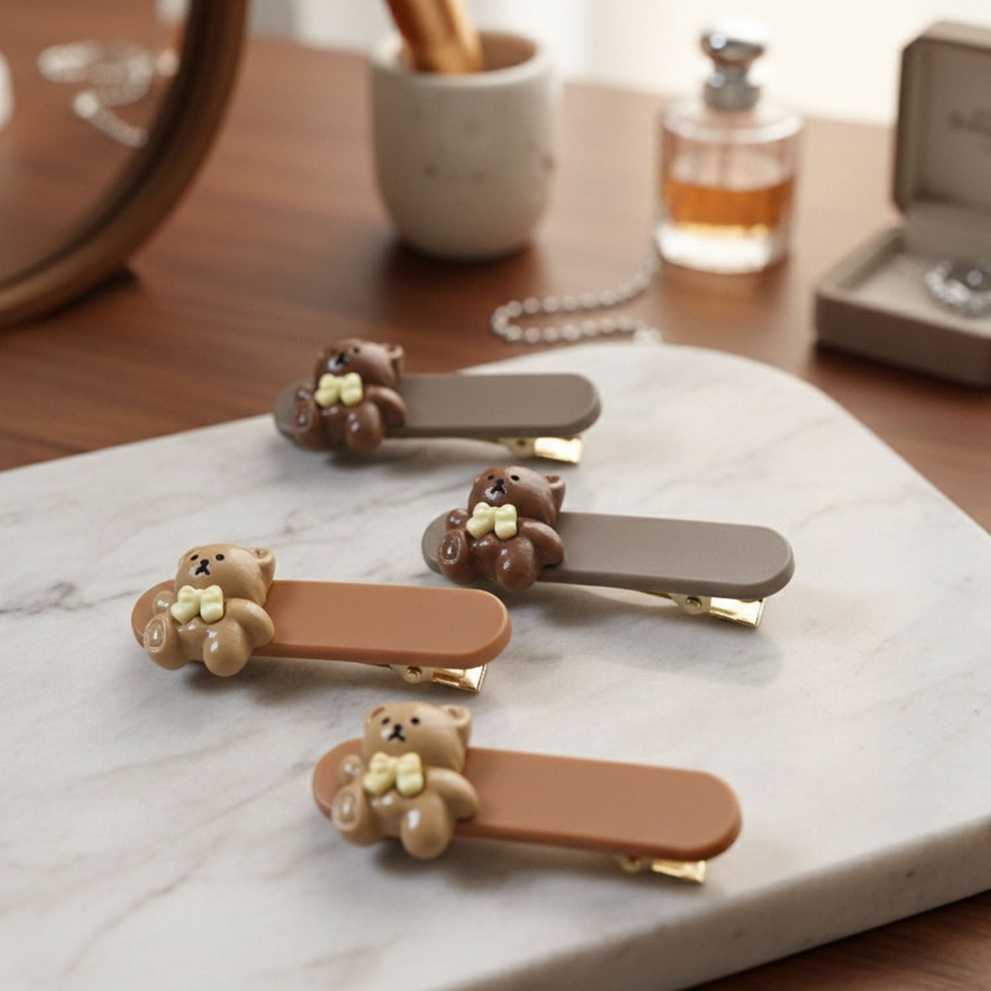 Individual teddy bear clip details of mini cartoon snap hair clips