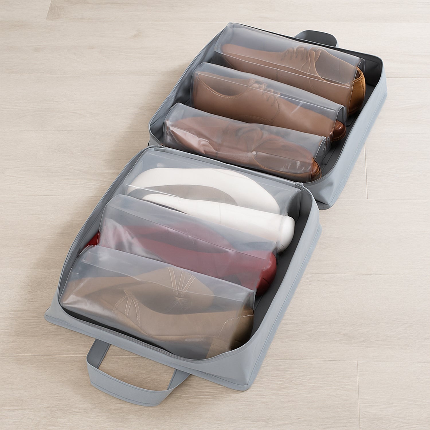 Compact waterproof shoe bag suitable for travel and home use