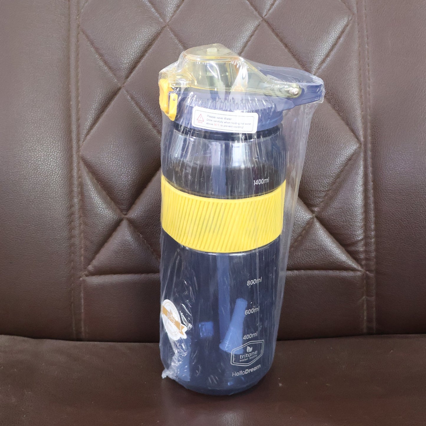 Sports water bottle 1400ml live product image on white background