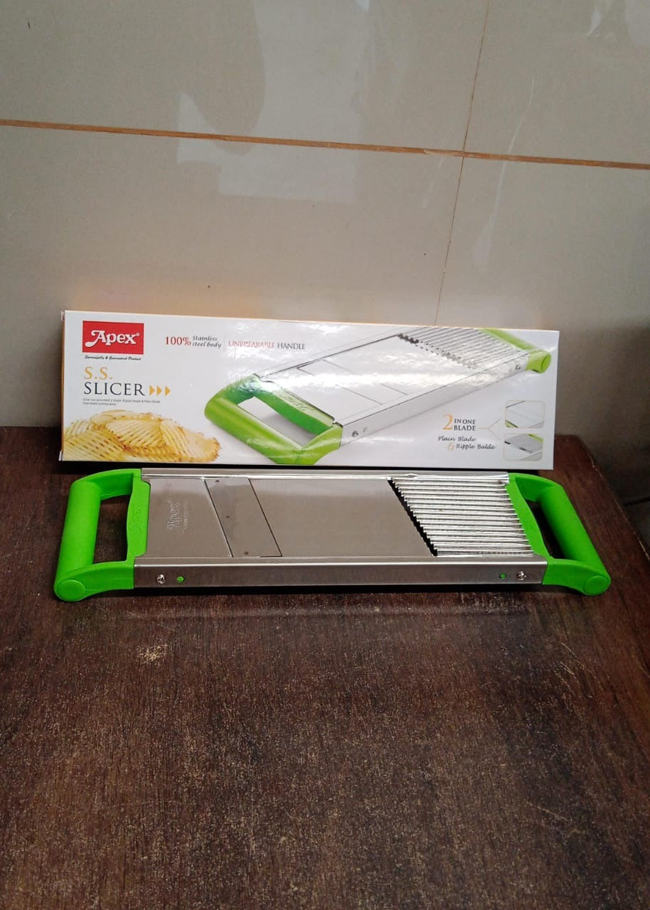 Apex stainless steel 2-in-1 vegetable slicer ready for slicing tasks
