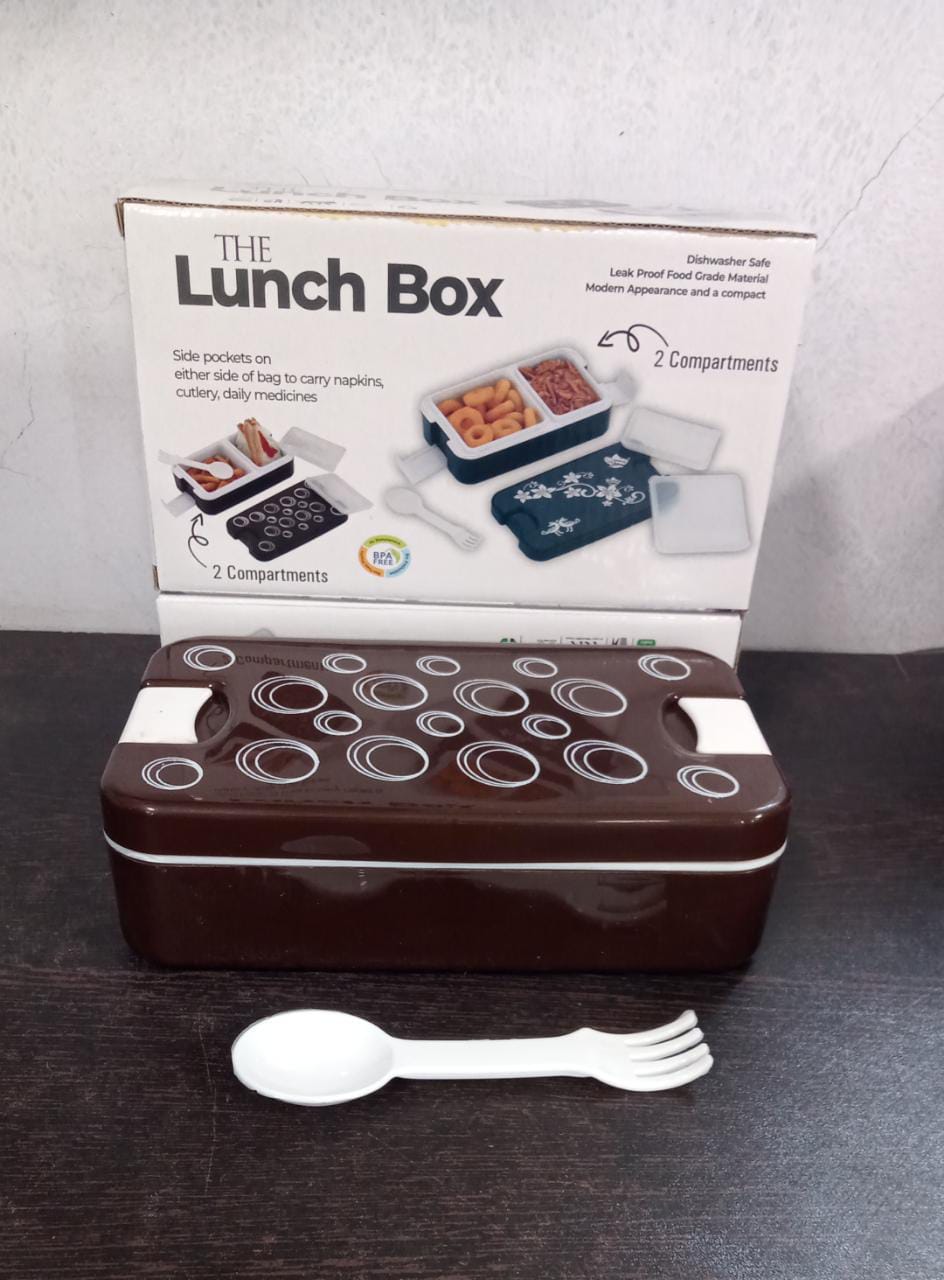 Detailed view of the BPA-free, food-grade material used in this durable tiffin box.