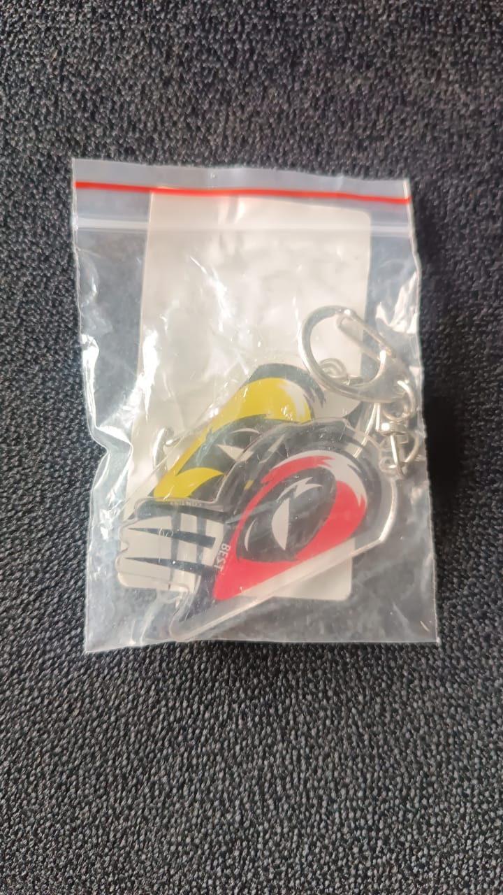 Stylish acrylic 2-in-1 breakable keychain pair for best friends