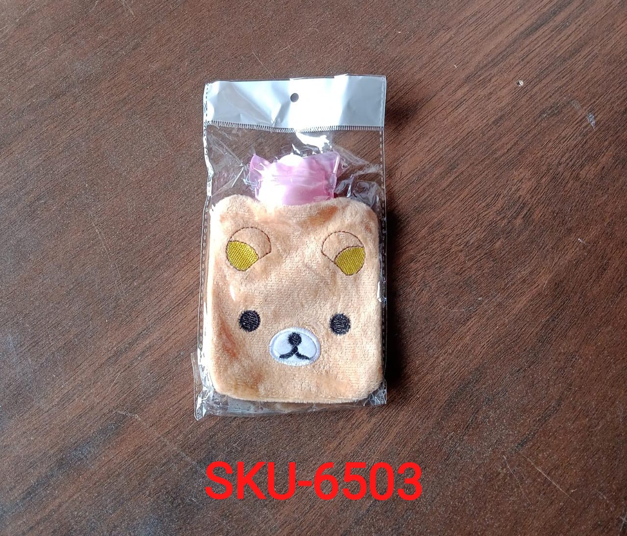 Comfortable panda style hot water bag for cold relief
