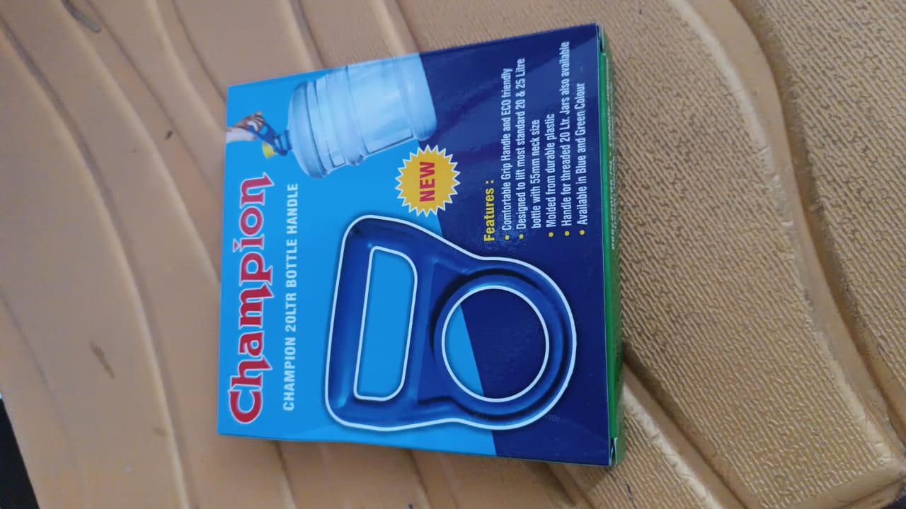 Durable ergonomic plastic handle for lifting 20L water bottles safely