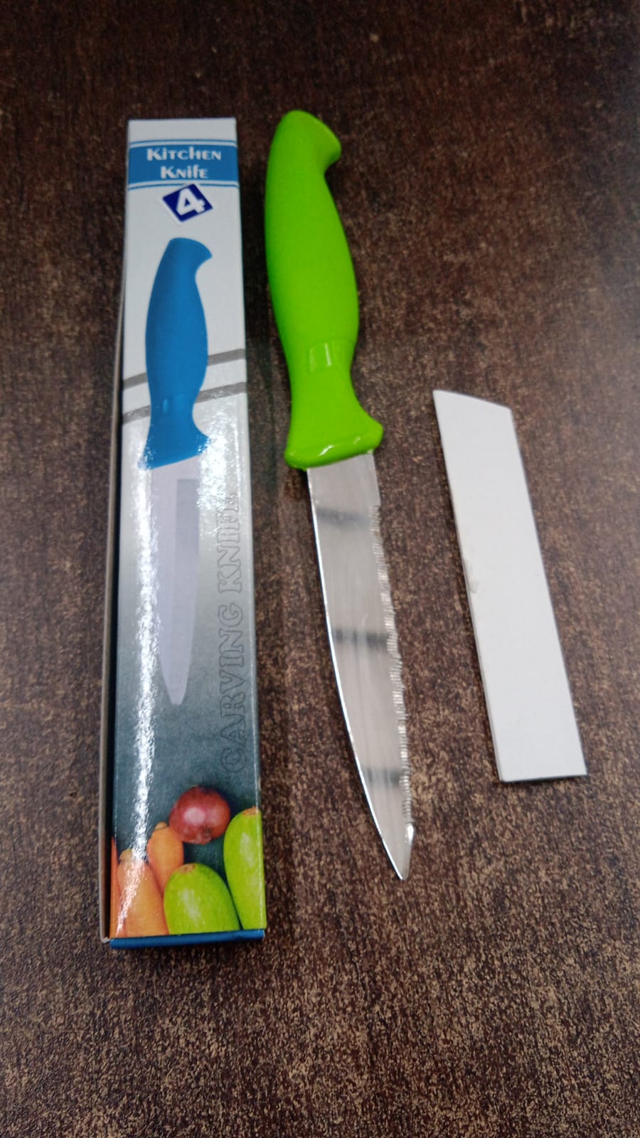 High-quality stainless steel serrated knife for everyday kitchen use