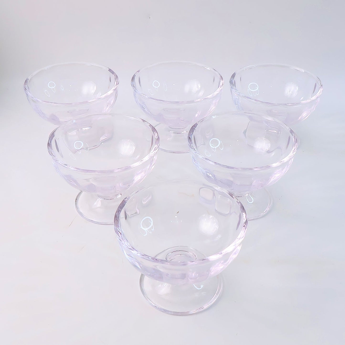 Crystal clear sundae glass dessert bowl enhancing dessert presentation